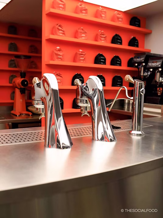 3D Modeling & Rendering — 733d2c_775ed47027be4c8b8154ff70888064ee~mv2.jpg.avif