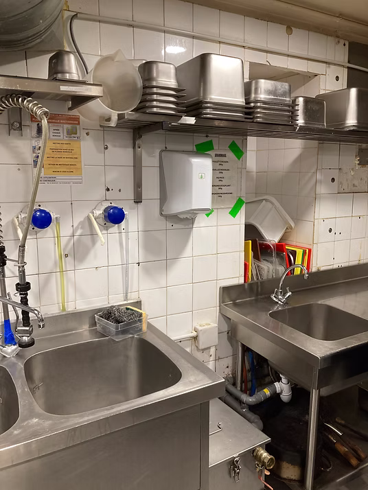 Constraints Study — 733d2c_c415d7ccf4b74a379bbc3d0b1a28d6eb~mv2.jpg.avif